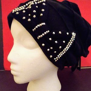 Black beanie hat with sparkling sequence